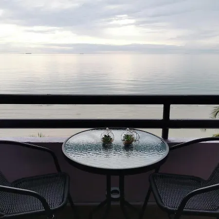 Tanjung Tuan Beach Regency - Hermis Theme 1 Car Park Kampong Baharu  Exterior photo