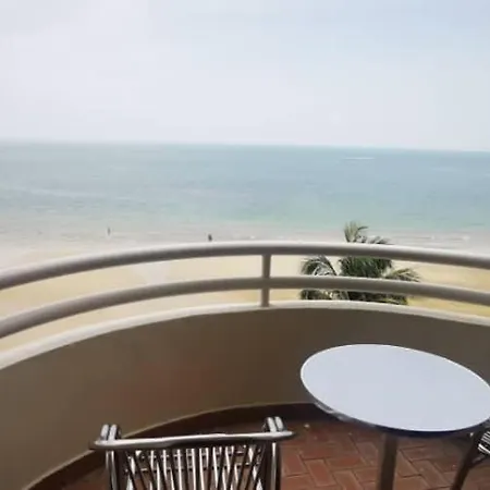 Tanjung Tuan Beach Regency - Hermis Theme 1 Car Park Kampong Baharu  Exterior photo