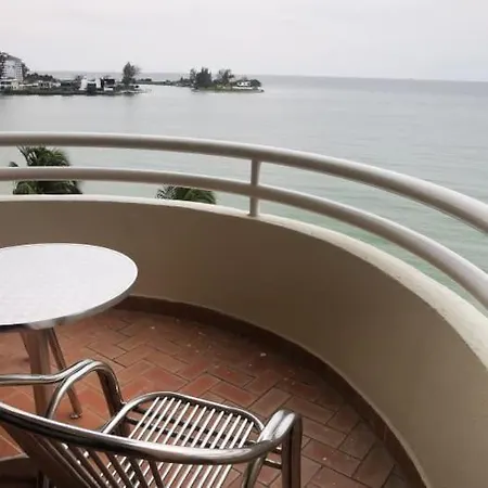 Tanjung Tuan Beach Regency - Hermis Theme 1 Car Park Kampong Baharu  Exterior photo