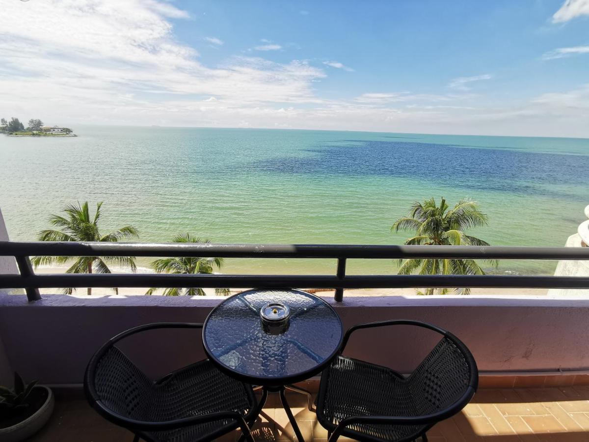 Apartment Tanjung Tuan Regency - Hermis Theme 1 Car Park