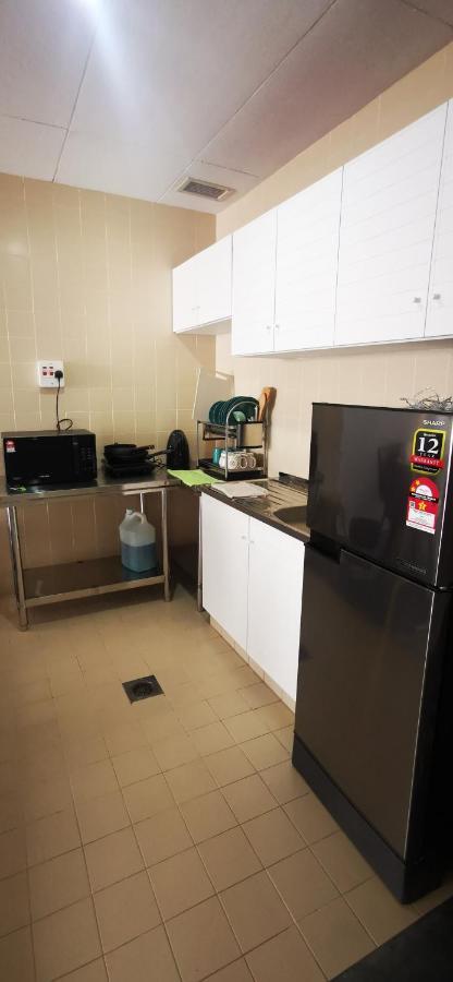 Apartment Tanjung Tuan Regency - Hermis Theme 1 Car Park *